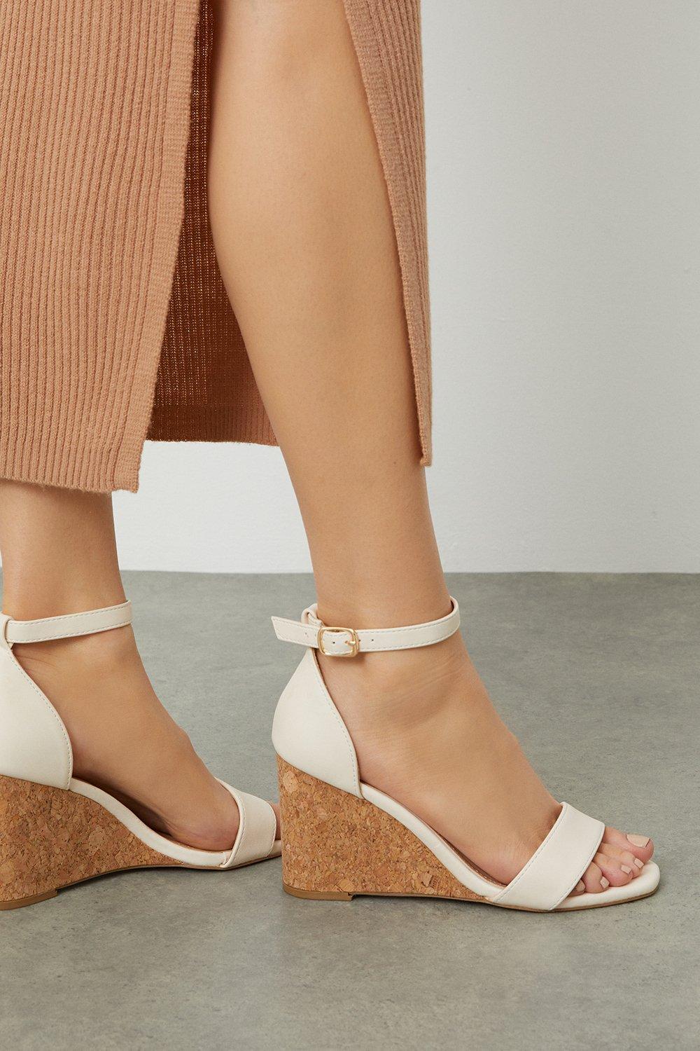 Women’s Wide Fit Rocco Barely There Wedges - cream - 6