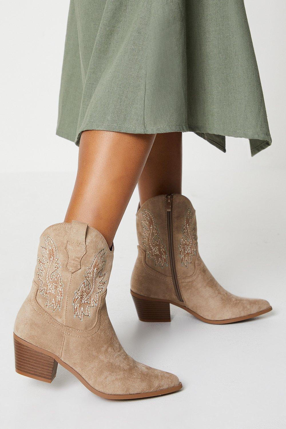 Women’s Faith: Anita Embroidered Western Boots - taupe - 8
