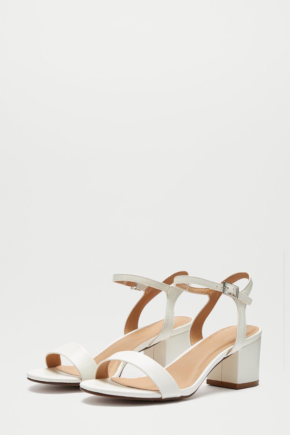 Low heel dorothy perkins hot sale sandals