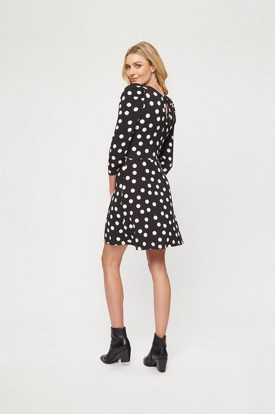 Dorothy Perkins Black Spot Fit And Flare Dress 3