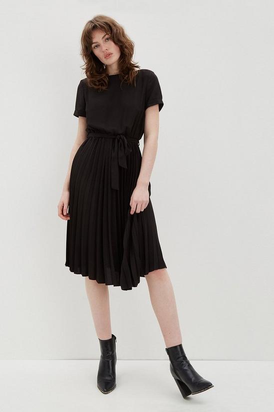 Dorothy Perkins Black Pleated Midi Dress 2