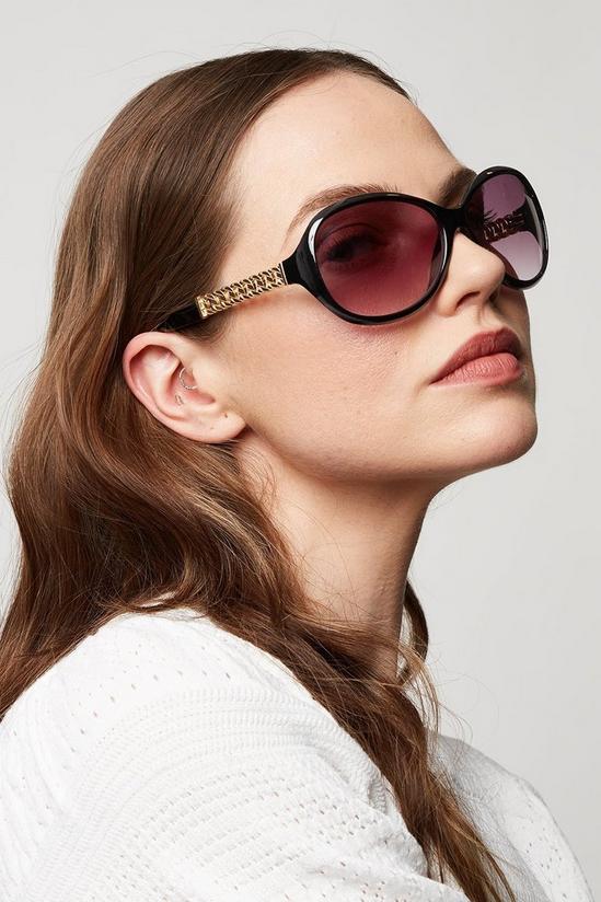 Dorothy Perkins Black Oversized Chain Detail Sunglasses 1
