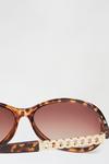 Dorothy Perkins Tort Oversized Chain Detail Sunglasses thumbnail 3