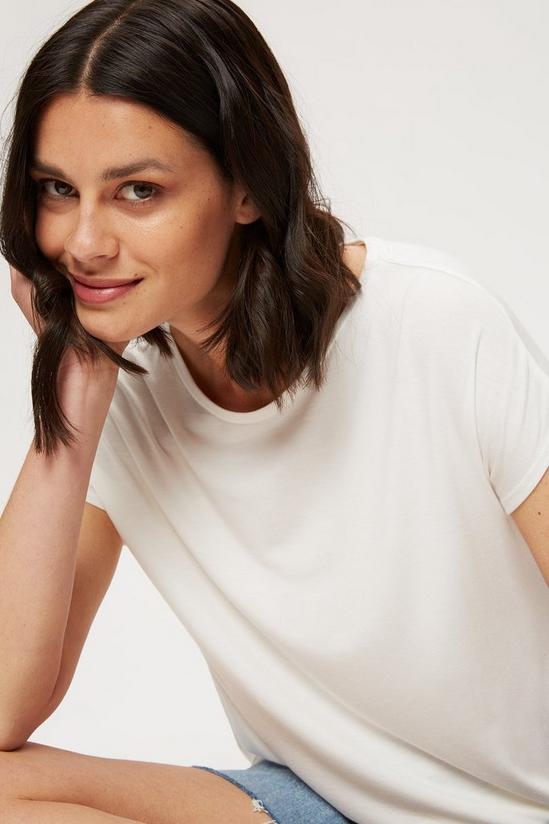 Dorothy Perkins White Relaxed Fit Curved Hem T-shirt 4