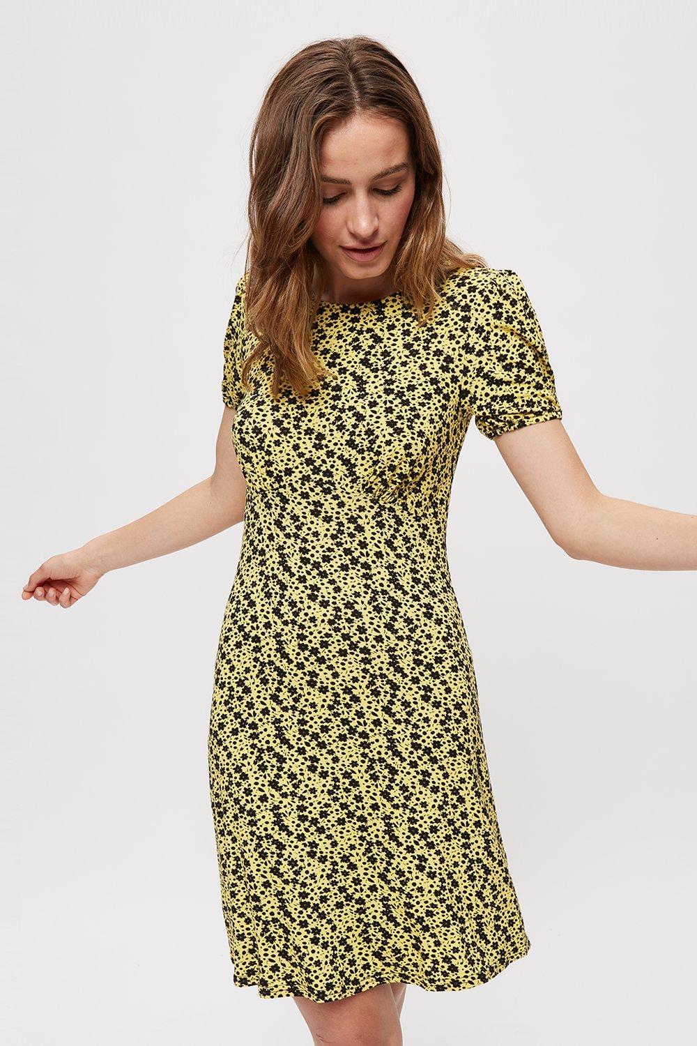 Women’s Yellow Ditsy Floral Empire Fit And Flare Dress - 14