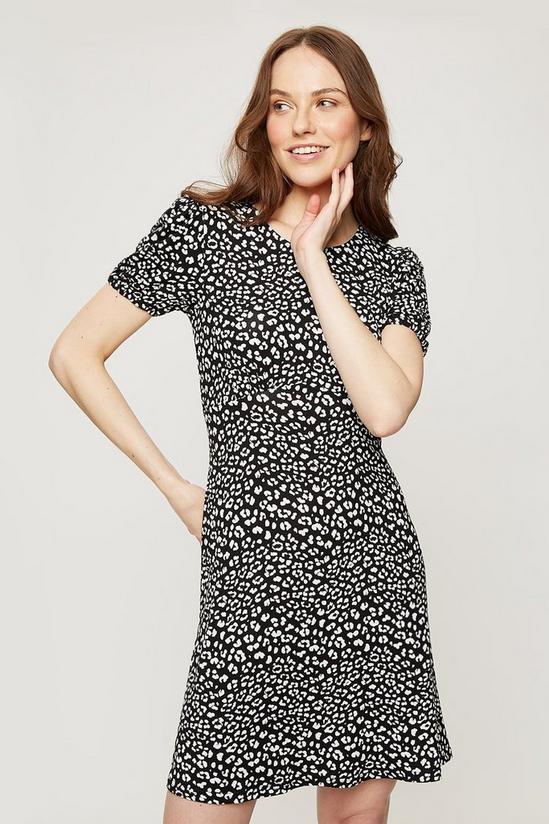 Dorothy Perkins Mono Ditsy Floral Empire Fit And Flare Dress 1