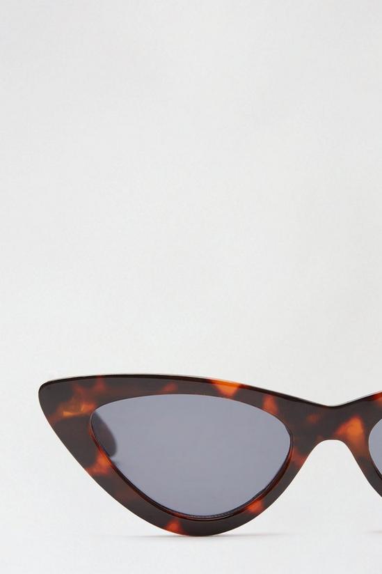 Dorothy Perkins Tort Extreme Cat Eye Sunglasses 3