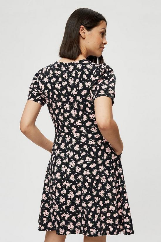 Dorothy Perkins Pink Floral Short Sleeve Cotton Elastane Fit And Flare Dress With Side Pockets. 3