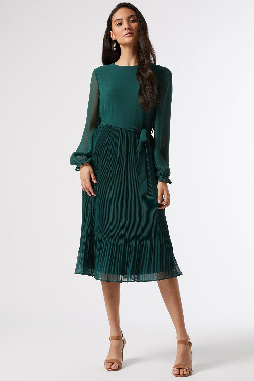 Dresses Petites Green Chiffon Pleat Dress Dorothy Perkins