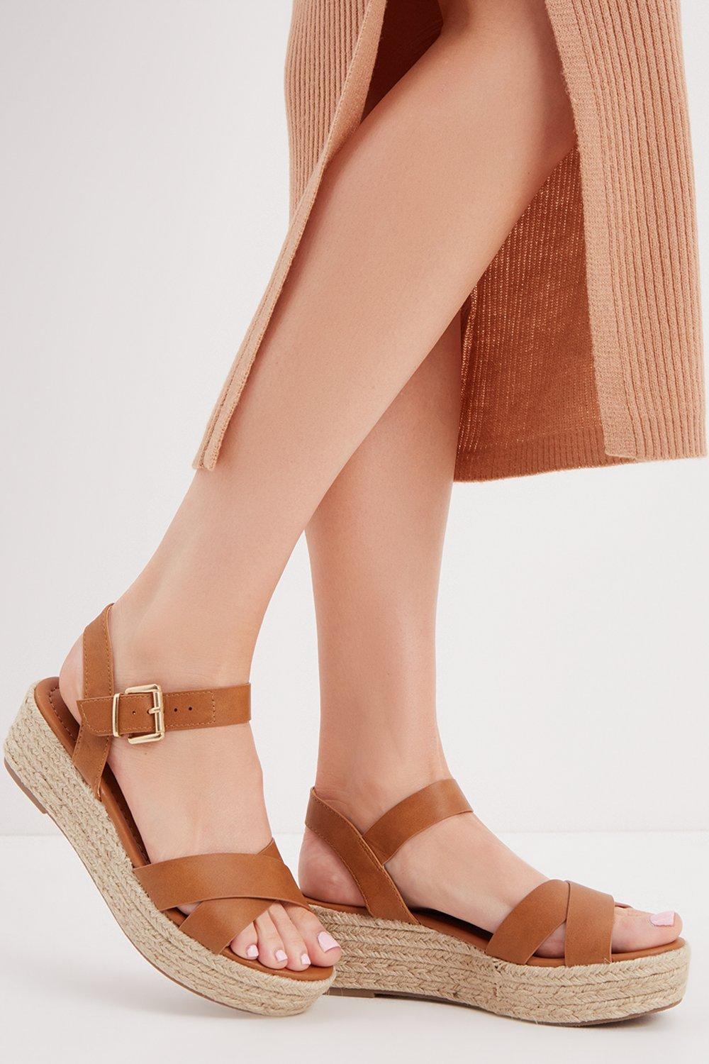 Tan wedges 2025 dorothy perkins