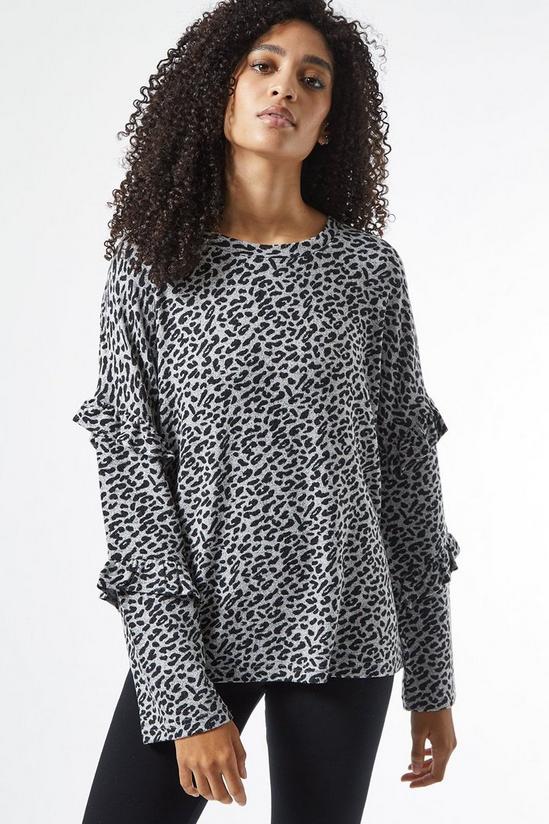 Dorothy Perkins Grey Leopard Print Soft Touch Top 4