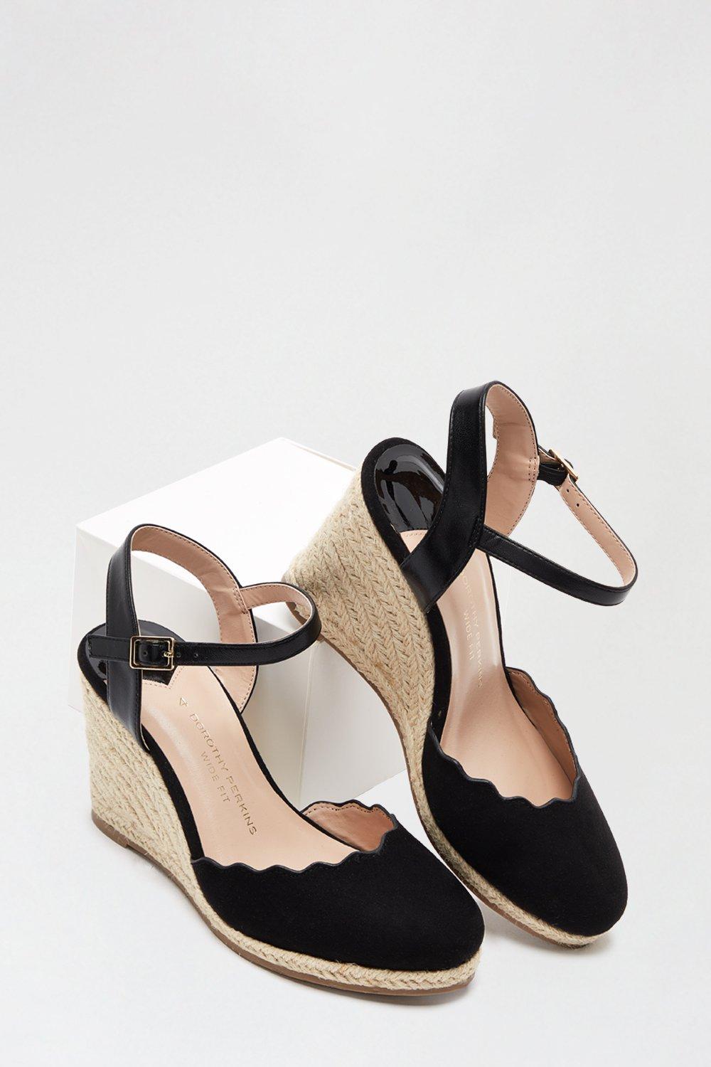 Dorothy perkins black on sale sandals