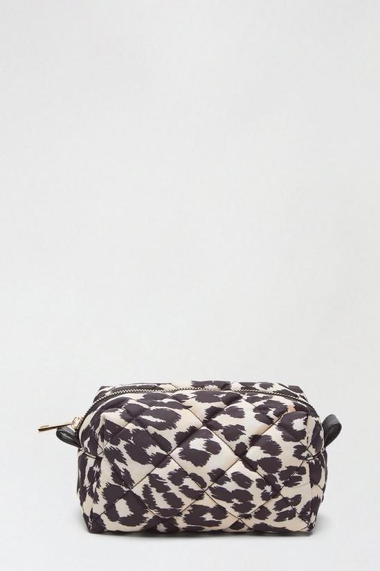 Dorothy Perkins Leopard Print Quilted Makeup Bag 1