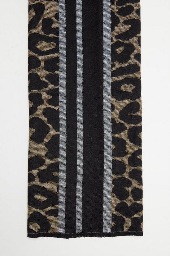 Dorothy Perkins Large Scale Leopard Print Scarf 3