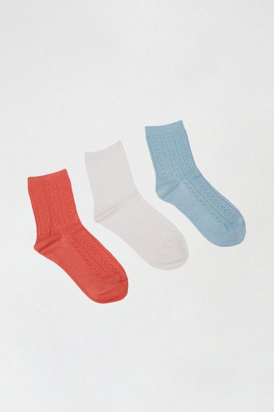 Dorothy Perkins Cable Knit 3 Pack Socks 1