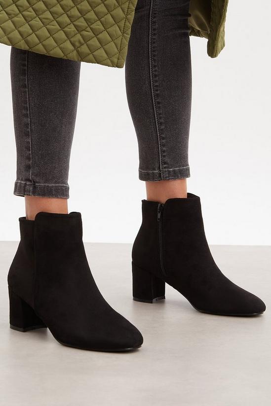 Good For the Sole Good For The Sole: Mirren Comfort Chelsea Boots 1