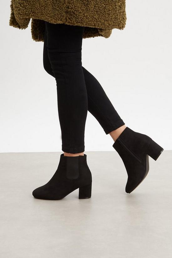 Good For the Sole Good For The Sole: Wide Fit Marley Chelsea Boots 3