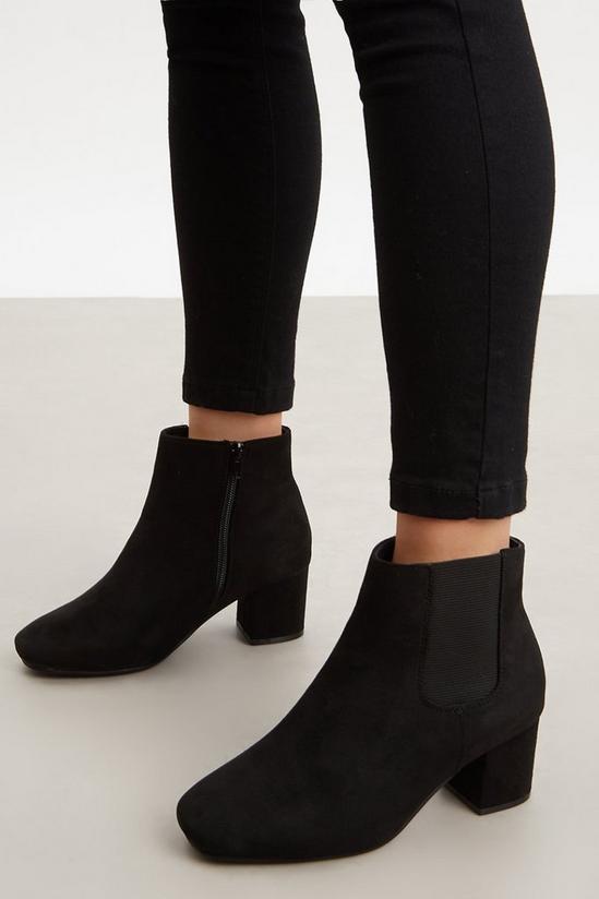 Good For the Sole Good For The Sole: Wide Fit Marley Chelsea Boots 4
