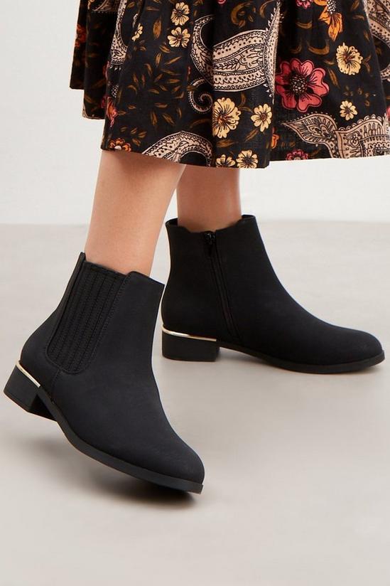 Good For the Sole Good For The Sole: Solo Heel Trim Ankle Boots 1