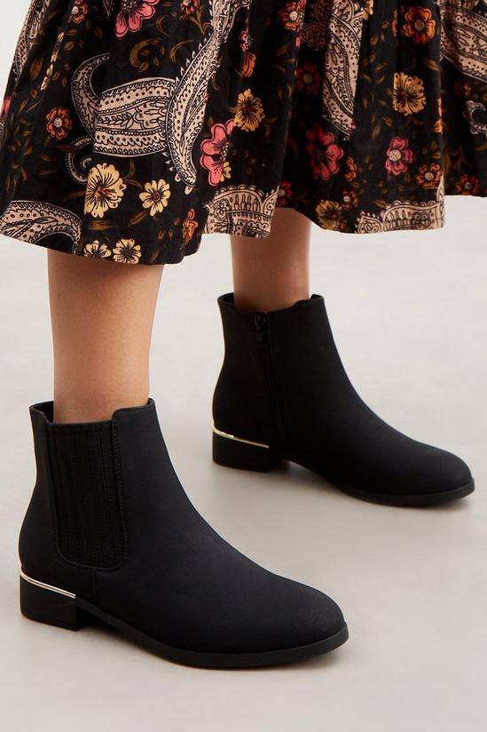 Good For the Sole Good For The Sole: Solo Heel Trim Ankle Boots 4