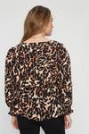 Dorothy Perkins Maternity Leopard Print Ruched Front Top thumbnail 3