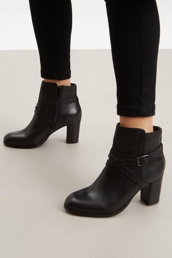 Good For the Sole Good For The Sole: Reese Leather Heeled Ankle Boots 4