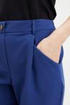Dorothy Perkins Plain Relaxed Trousers thumbnail 4