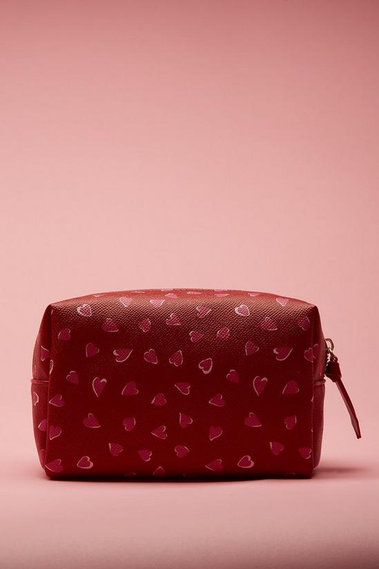 Dorothy Perkins Love Heart printed Make Up Bag 2