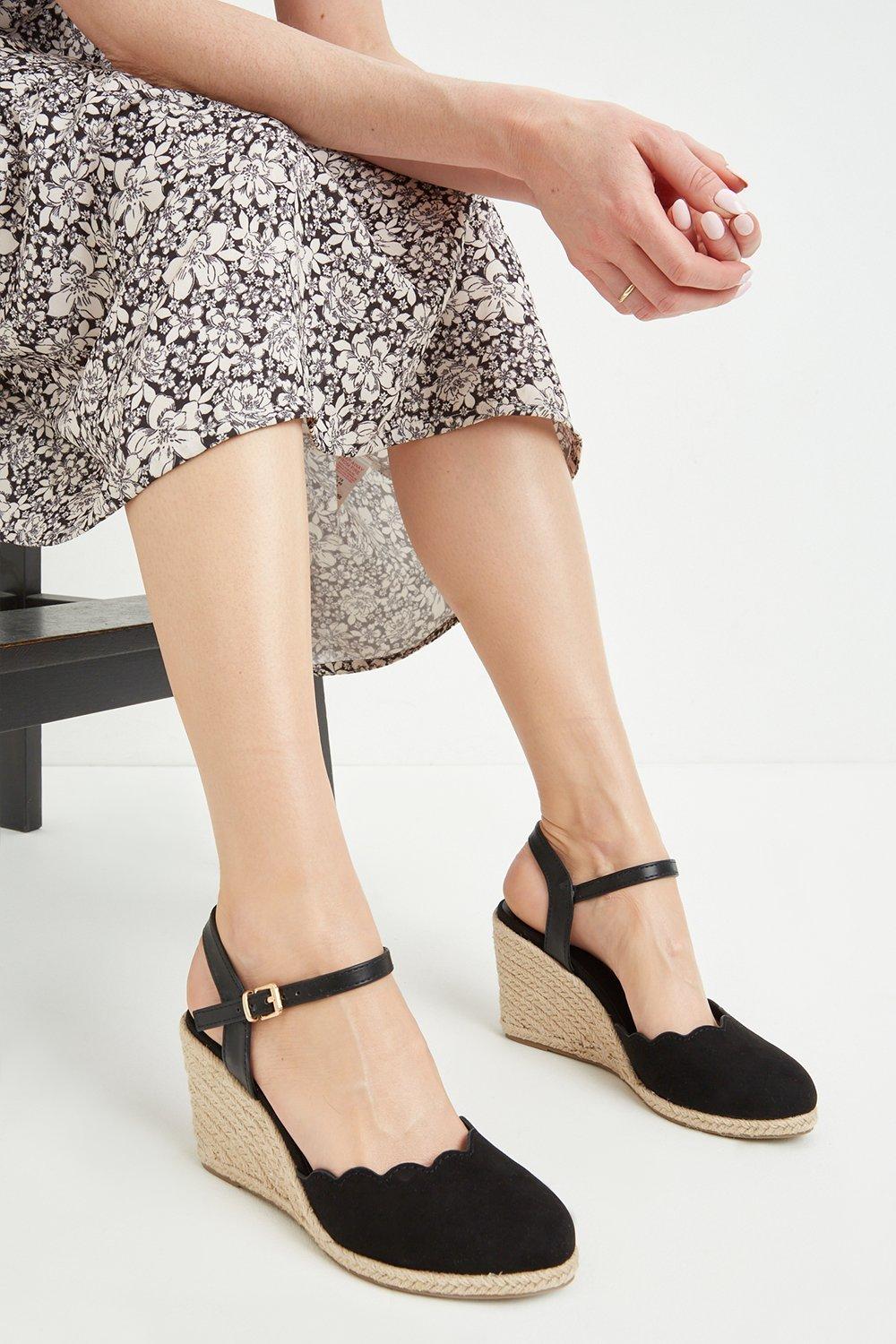 Black scalloped hot sale espadrilles