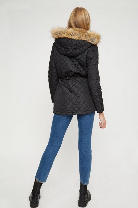 Dorothy Perkins Diamond Quilted Hooded Coat With Faux Fur 3