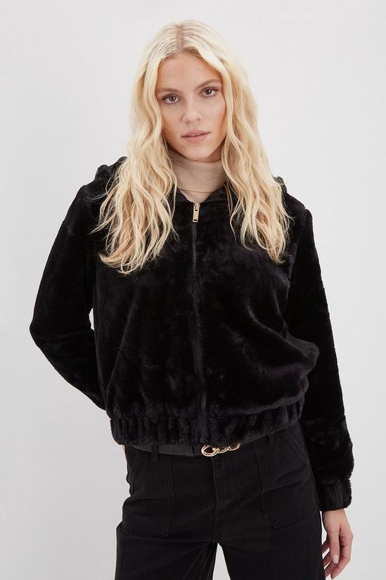 Dorothy Perkins Short Faux Fur Zip Through Hooded Coat 1