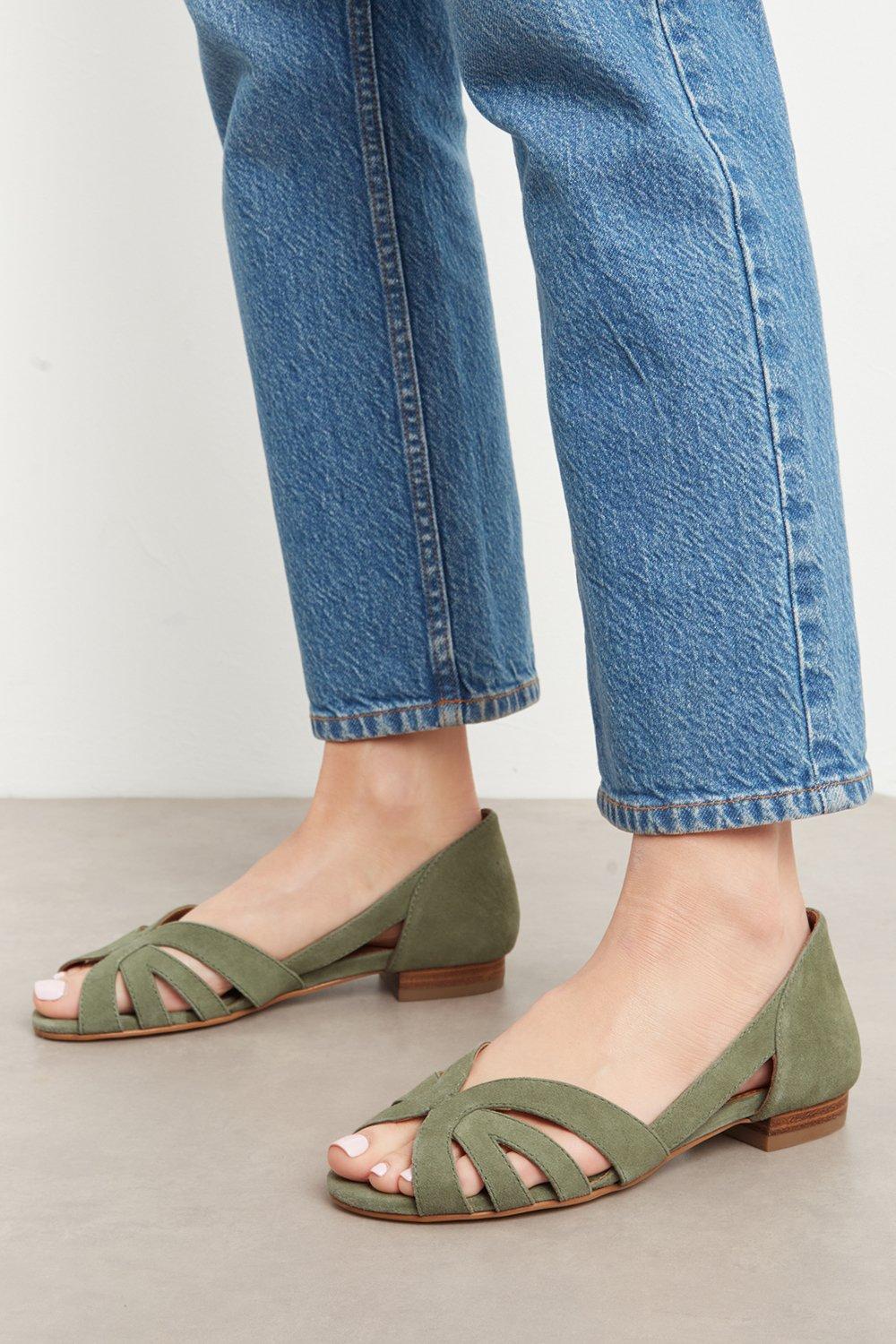 Women’s Principles: Barb Wide Fit Leather Cutout Flat Sandals - sage - 5