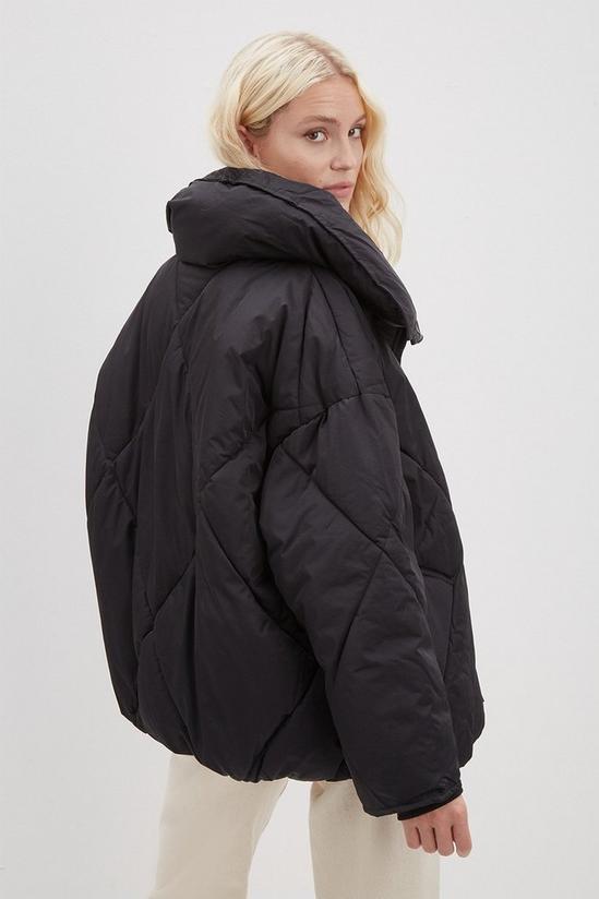 Dorothy Perkins Oversized Short Quilted Padded Coat 3