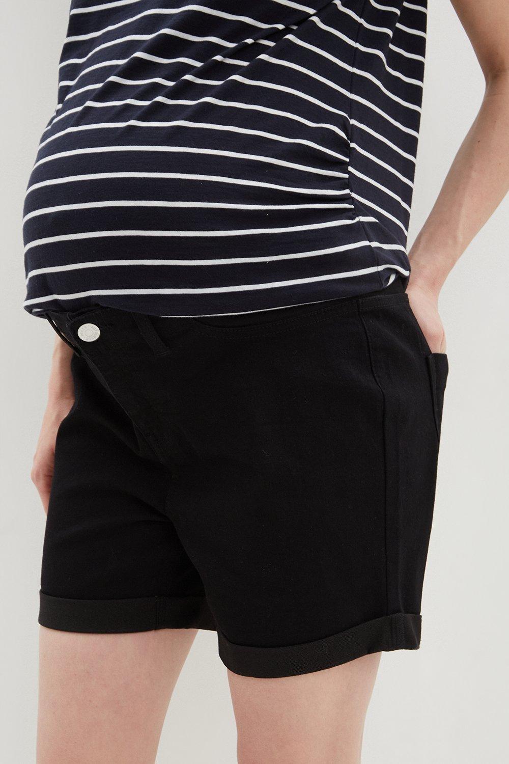 Under store bump shorts