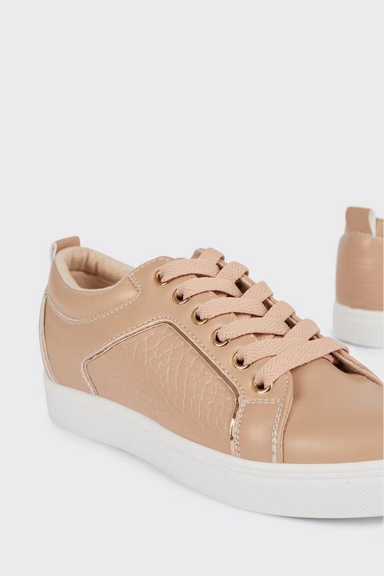 Dorothy Perkins Icecream Lace Up Trainers 4