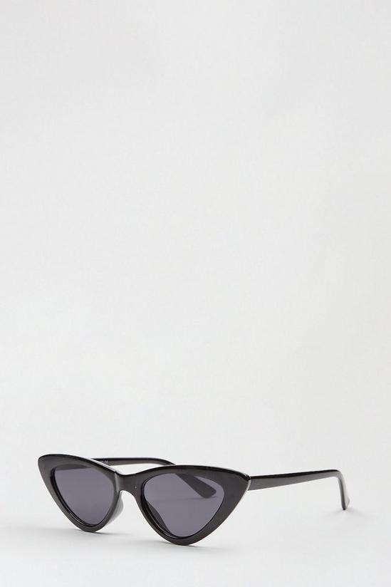 Dorothy Perkins Pointed Black Frame Cat Eye Sunglasses 2