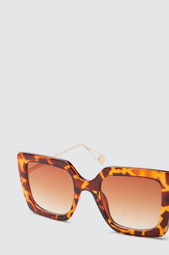 Dorothy Perkins Oversized Square Cat Eye Tort Sunglasses 3