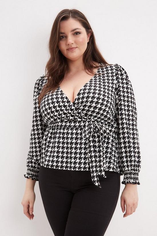 Dorothy Perkins Curve Dogtooth Print Shirred Cuff Wrap Top 1