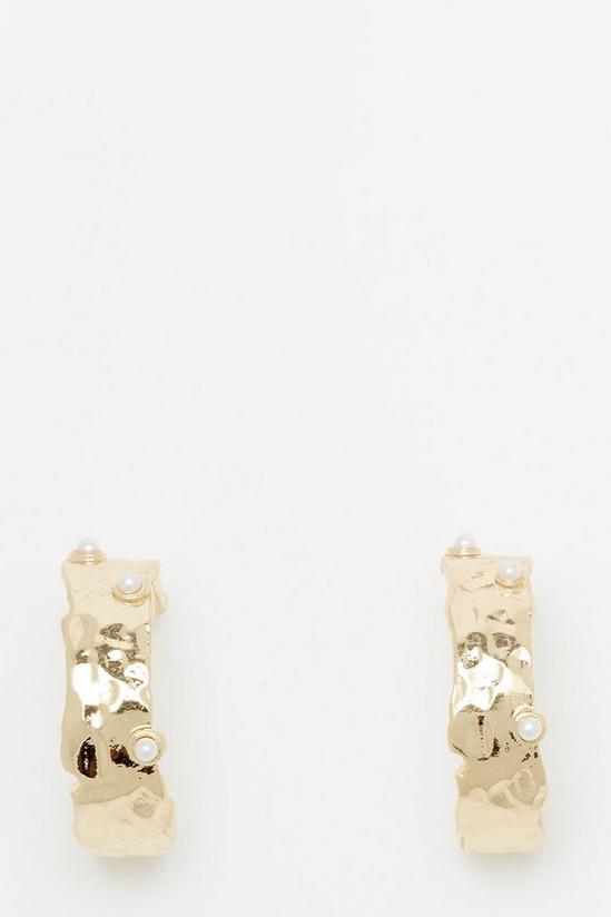Dorothy Perkins Gold Textured Pearl Chunky Hoops 1