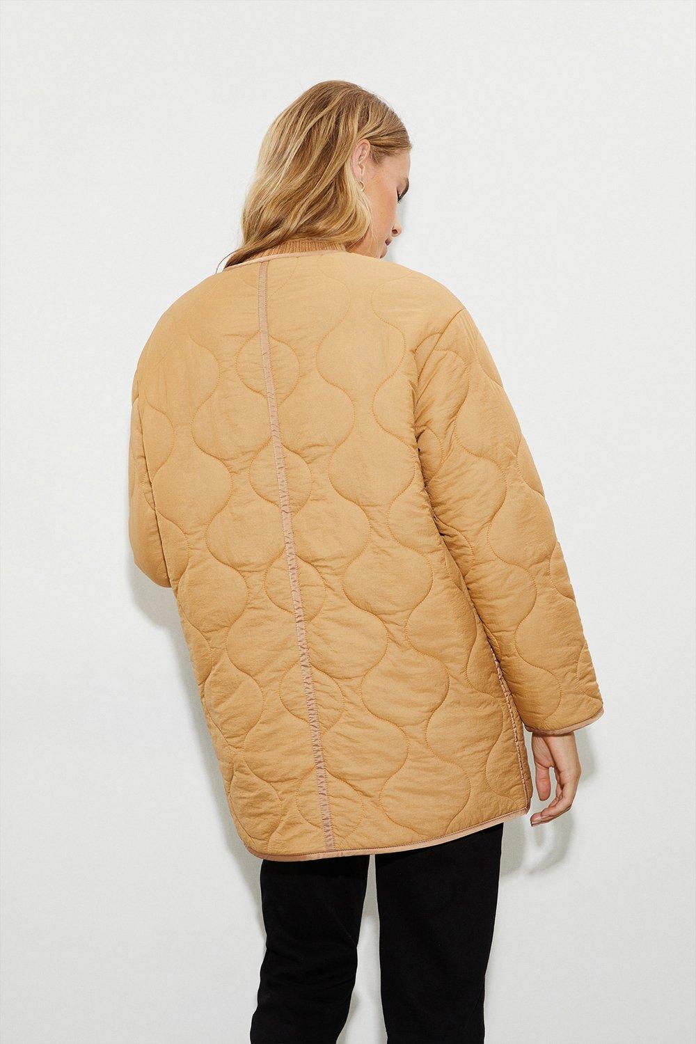 Collarless padded outlet jacket