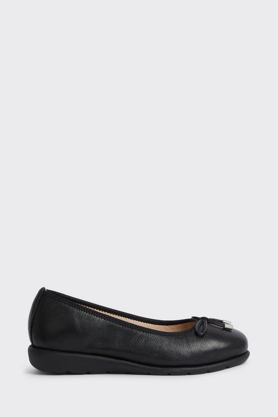 Good For the Sole Good For The Sole: Tyra Leather Comfort Ballet Flats 2
