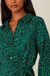 Dorothy Perkins Petite Green Animal Print Midi Shirt Dress thumbnail 5