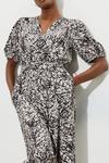 Dorothy Perkins Mono Abstract Print Belted Jumpsuit thumbnail 4