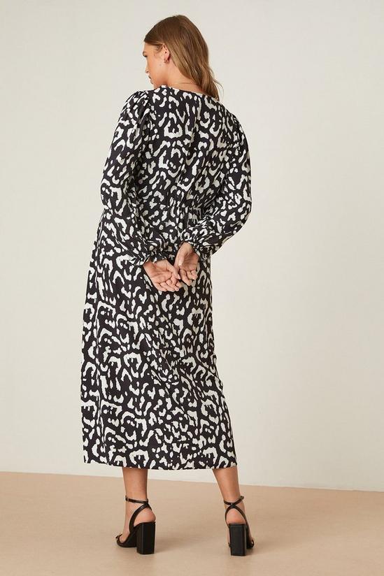 Dorothy Perkins Curve Mono Animal Long Sleeve Midi Dress 3