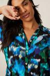 Dorothy Perkins Blue Blurred Floral Tie Waist Mini Shirt Dress thumbnail 4