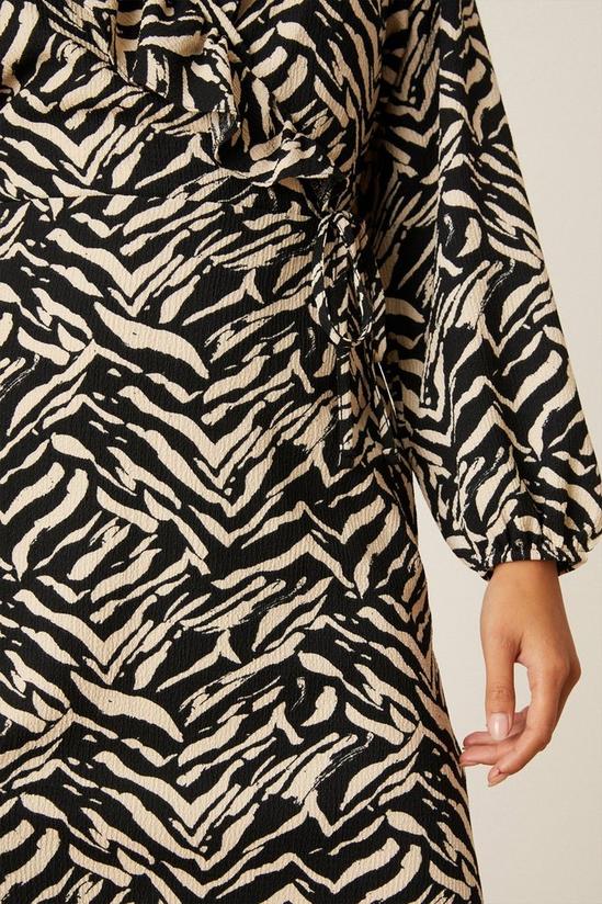 Dorothy Perkins Petite Mono Zebra Print Ruffle Wrap Mini Dress 5