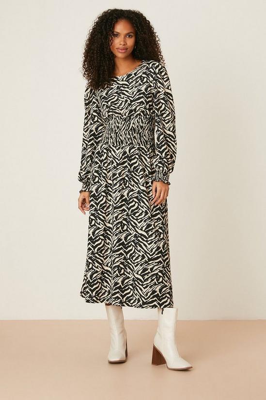 Dorothy Perkins Mono Zebra Print Long Sleeve Shirred Midi Dress 1