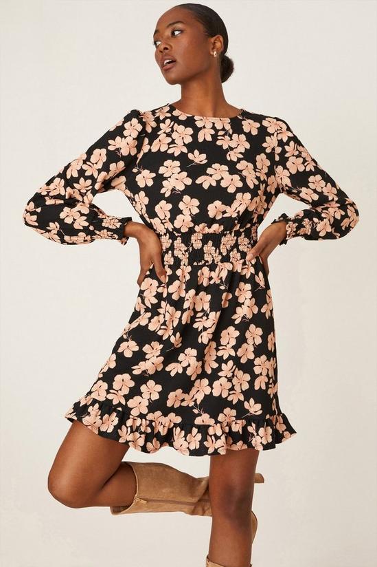 Dorothy Perkins Tall Mono Floral Shirred Textured Mini Dress 2