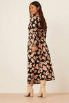 Dorothy Perkins Petite Mono Floral Shirred Waist Textured Midi Dress thumbnail 3