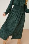 Dorothy Perkins Green Animal Shirred Waist Midi Dress thumbnail 5